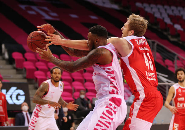 作为女单夺 作为女单夺