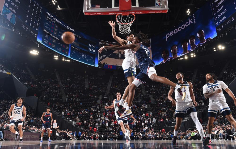 湖人队的引 湖人队的引