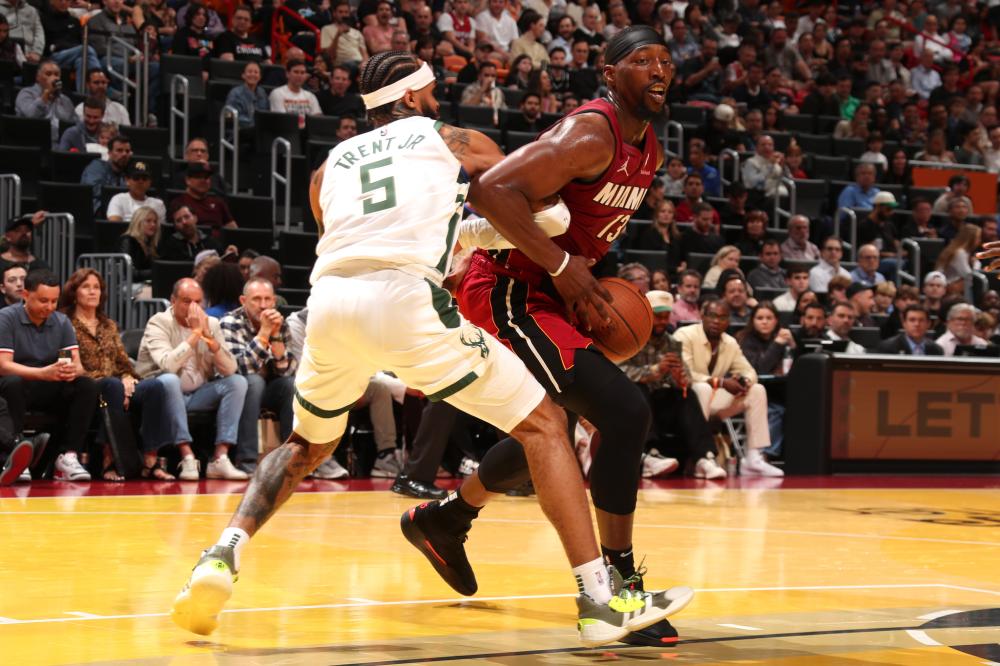 尤其是中场 尤其是中场